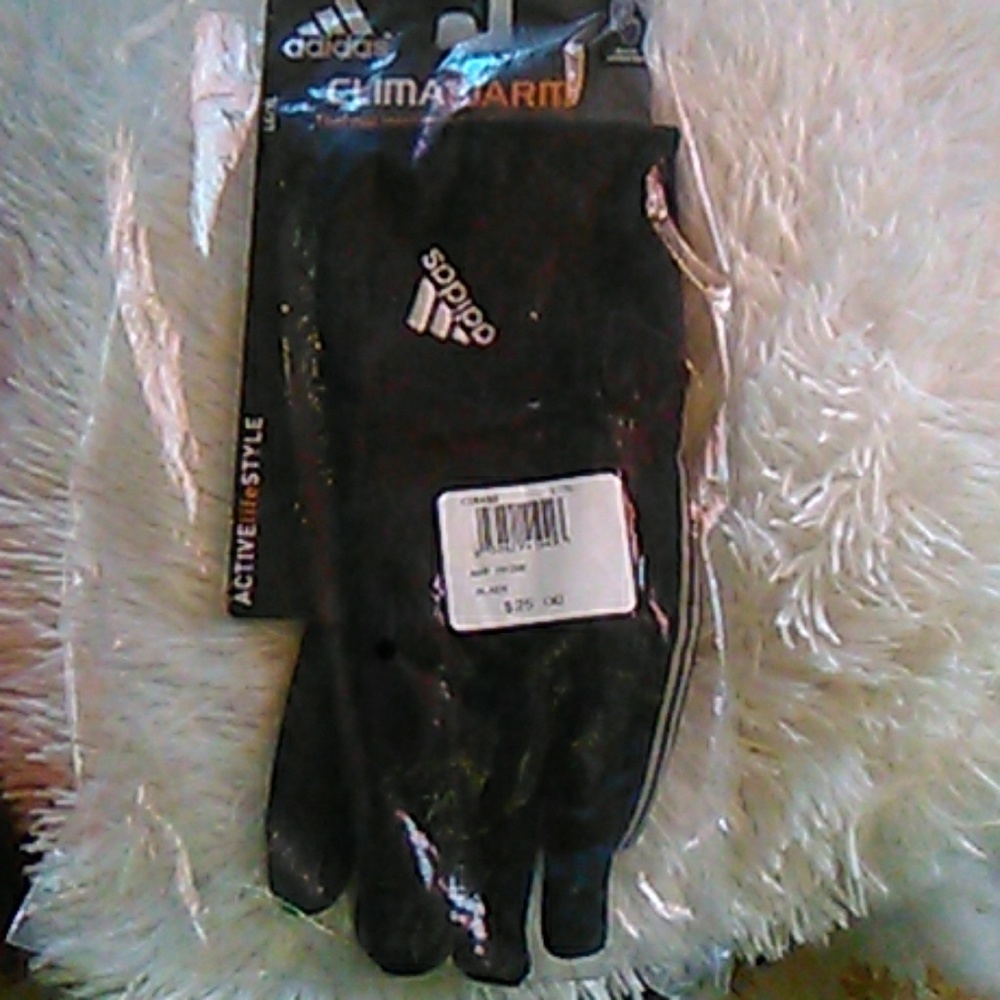 Adidas gloves
